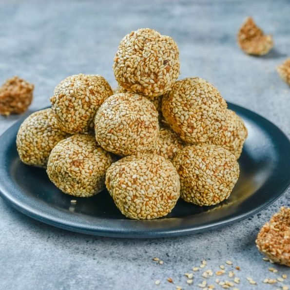 Nuvvula Laddu